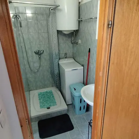 Apartment In 50835
