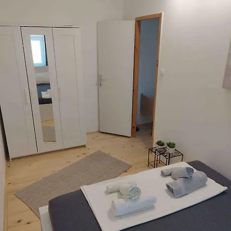 In 50835 Apartment